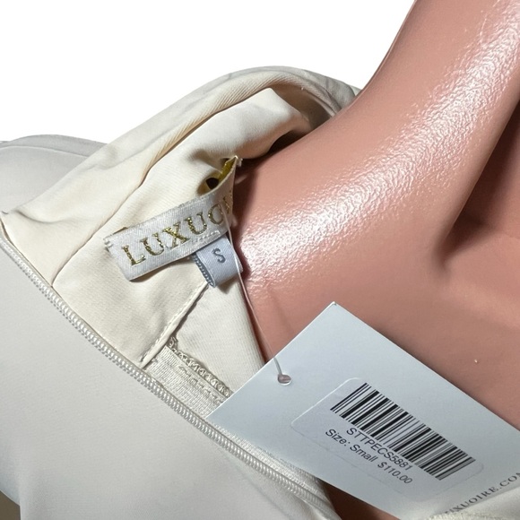 NWT LUXUOIRE Wrap Mock Neck Long Sleeve Top size S - Picture 10 of 15